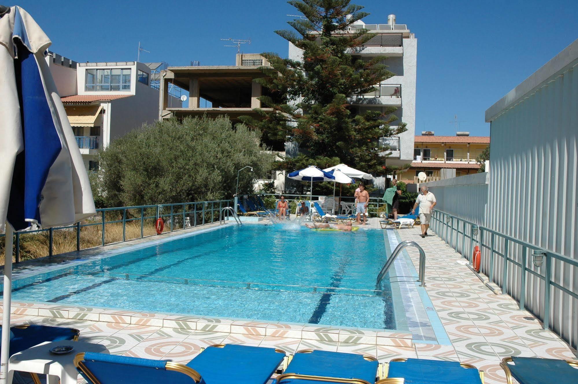 Nontas Apartments Hersonissos  Exterior photo